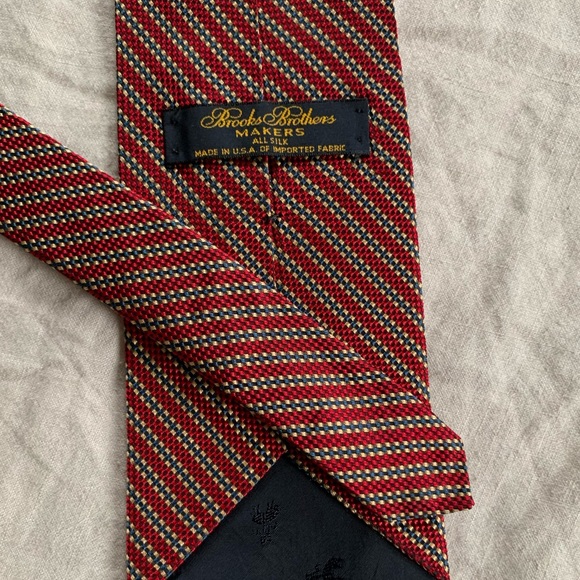 Vintage Brooks Brothers necktie - Picture 3 of 3